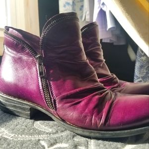 Bundle of Miz Mooz 7 (2 pair) Boots
